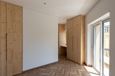 Apartamento T3 renovado e equipado, centro, Faro, Algarve - Photo 2