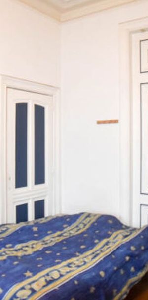 Appartement te huur in Liège voor € 600 met 1 slaapkamer - Photo 1