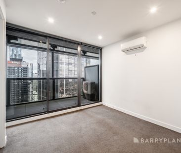 Elevated City Living in the heart of CBD - UNFURNISHED - Photo 1