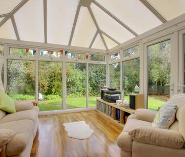 4 bedroom chalet to rent - Photo 3