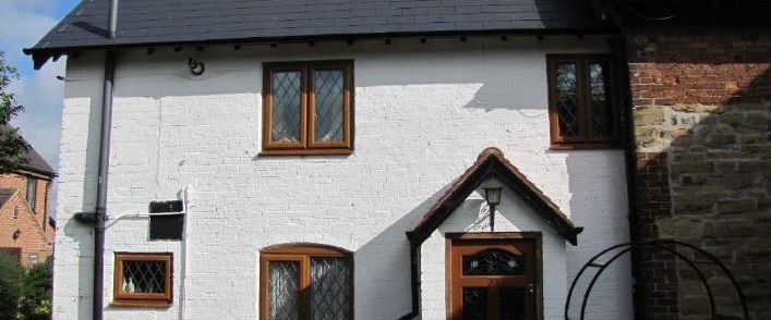 2 bedroom cottage to rent - Photo 1