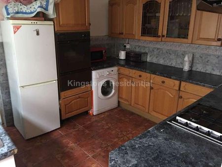 Monthermer Road, Cardiff, CF24 - Photo 3