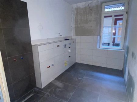 EUPORA® Immobilien: "Erstbezug", sanierte Wohnung in der Altstadt in Kirchheimbolanden. - Foto 3