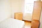 2 Bed - Simonside Terrace, Heaton - Photo 3