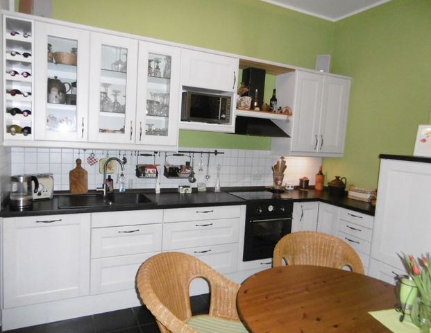 Denkmalperle - Nähe "Großer Garten"! Hochwertige 3-Zimmer- Wohnung mit Balkon und eigenen Garten! - Photo 1