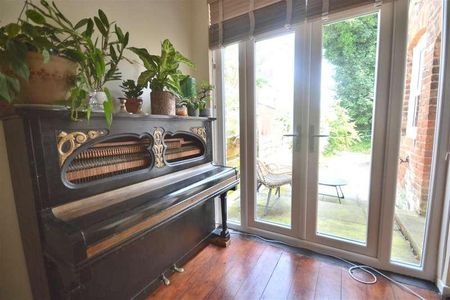 Egerton Street, Prestwich, Manchester, M25 - Photo 3