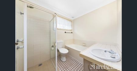 Spacious family home in a prime location - Photo 4