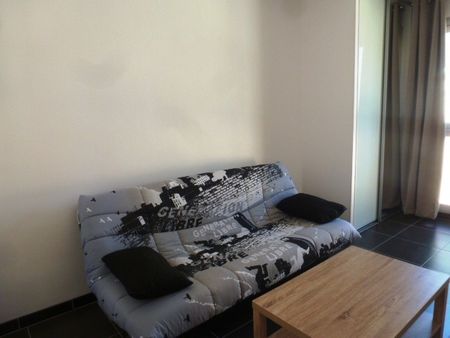 Location Appartement 1 pièce 22m² - Photo 2