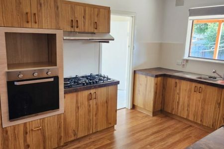 3 Killara Avenue Mount Austin NSW 2650 - Photo 2