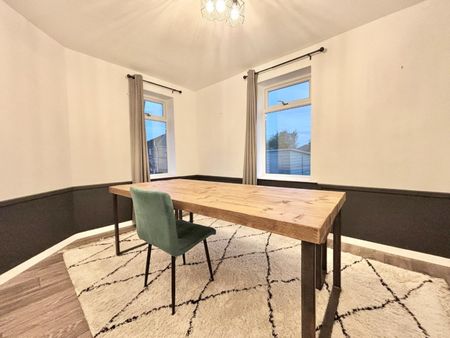 3 bedroom House To Let - Photo 4