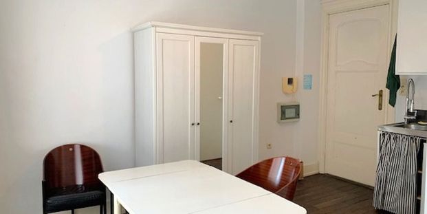 Studio met slaaphoek te huur in Sint-Gillis voor € 645 met 1 slaapkamer - Photo 1