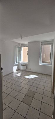 Location appartement 2 pièces 32.02 m² à Toulon (83100) - Photo 1