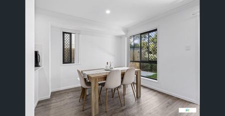 Luxury 3 bed townhouse, convenient to everything - Photo 2