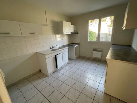 Location Appartement 3 Pièces 64 m² - Photo 2