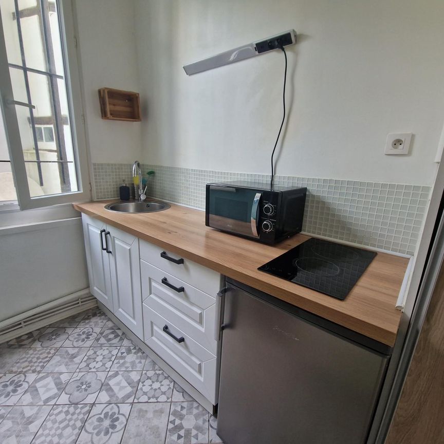 Location Appartement 1 pièce 23m² LE HAVRE 76600 - Photo 1