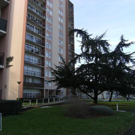 Location Appartement 3 pièces 67m² LE MANS 72100 - Photo 3