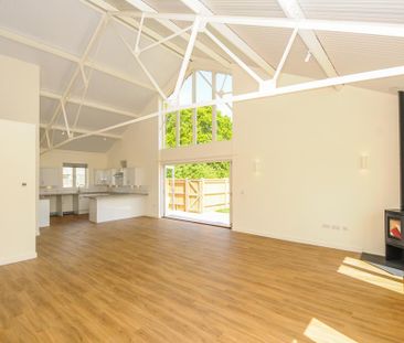 3 bedroom semi-detached house to rent - Photo 1