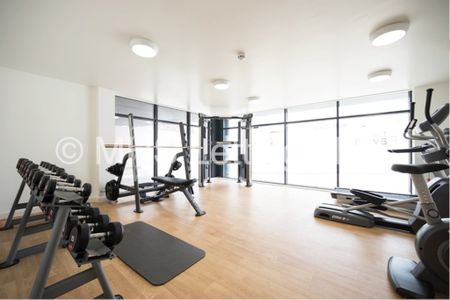 1 Bedroom Studio for rent in St Michaels Lane - Photo 3