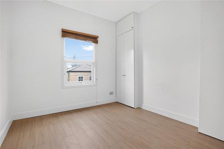 3 bedroom apartment to rent - Photo 4