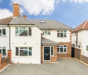 Wellington Avenue - Photo 6