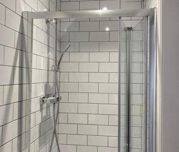 1 bedroom private hall to rent - Photo 5