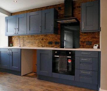 2 bedroom flat to rent - Photo 5