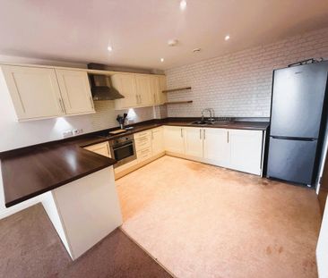 2 bedroom apartment to rent - Photo 4