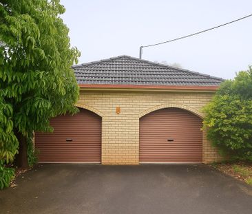 Private Unit in Duplex in Centenary Heights - Photo 4