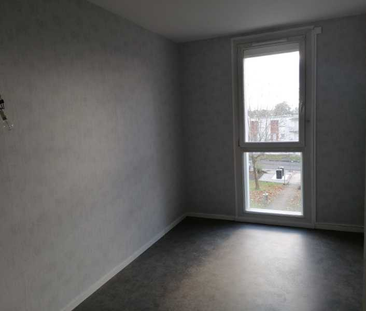 Location : Appartement 4 pièces 71 m2 – GRAND CHARMONT - Photo 4