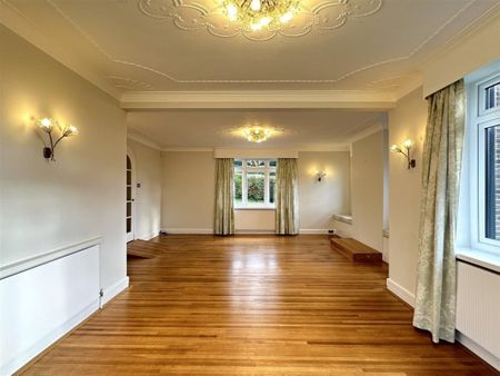 Sledgate Lane, Wickersley, Rotherham - Photo 2