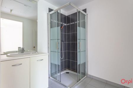 Location Appartement 2 pièces 38m² STE GENEVIEVE DES BOIS 91700 - Photo 5