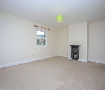 2 bedroom end of terrace house to rent - Photo 6