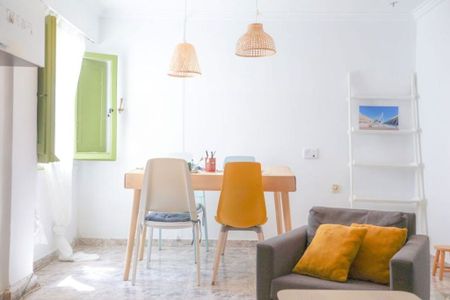 Plaça de Cisneros, Valencia, Valencian Community 46003 - Photo 4