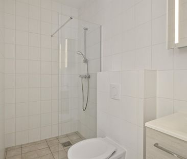 Appartement te huur: 1e Lulofsdwarsstraat 8-A 2521 AZ Den Haag - Photo 2