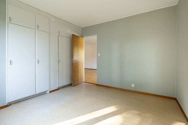 Kraftkärrsvägen, Finspång - Photo 1