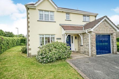 4 bedroom detached house to rent - Photo 5