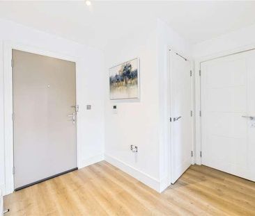 Newacre House, Wood Street, East Grinstead, West Sussex, RH19 - Photo 1