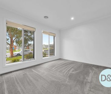 Spacious 4-Bedroom Family Home in Acacia Estate - Photo 3