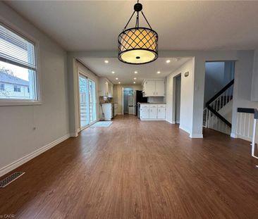 For Lease - 8 Roseneath Crescent, Kitchener, Ontario - Photo 3