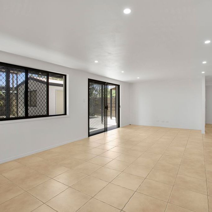 Spacious Dual-Level Family Home with Pool on Double Block – Minutes to the Beach - Photo 1