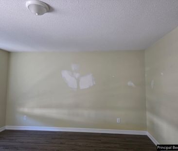 For Lease - 329 Edgehill Drive Unit# Upper, Barrie, Ontario - Photo 2