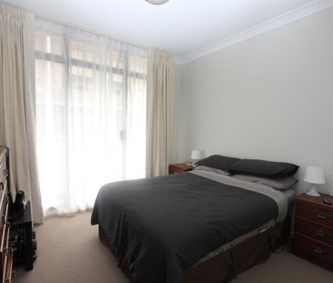 95/6 Poplar Street, Surry Hills NSW 2010 - Apartment For Rent | Domain - Photo 3
