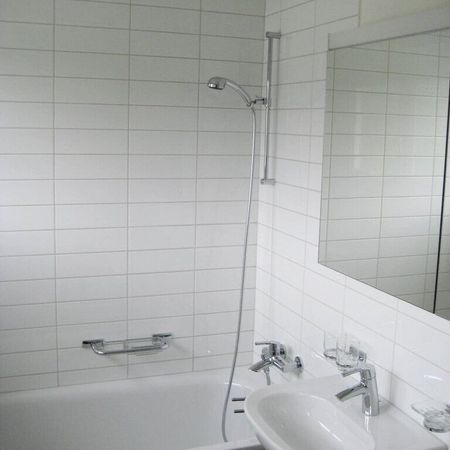 Luminous apartment in Gossau - Photo 4