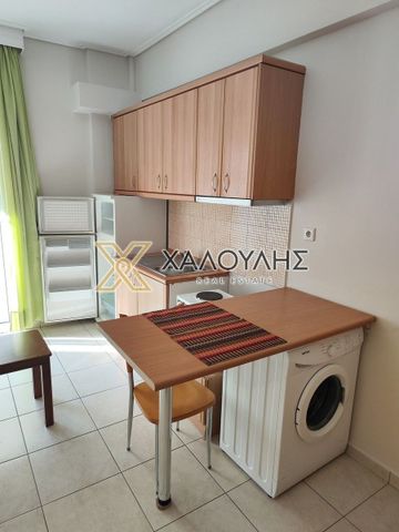 Studio/Γκαρσονιέρα για ενοικίαση Άγιος Βελησσάριος (Λάρισα) - Photo 2