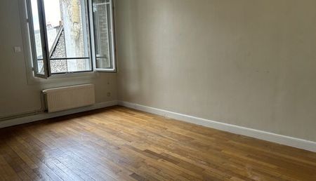 Appartement 4 pièces 130m2 REIMS 1 642 euros - Photo 5