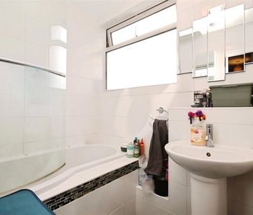 Drummond Road, Guildford, Surrey, GU1 4NX - Photo 6