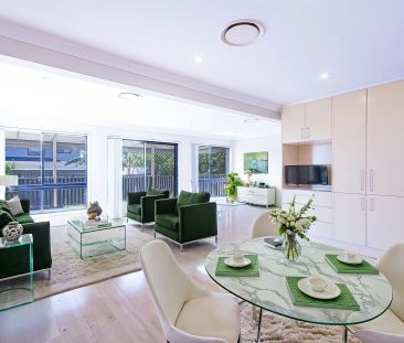 Modern 4-Bedroom Family Home in Prime Location - Photo 6