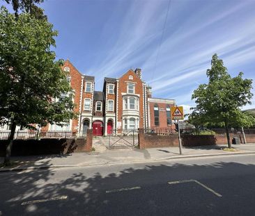 2 bedroom flat to rent - Photo 6