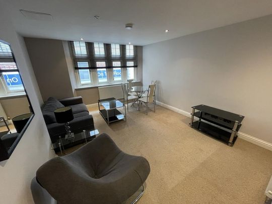 2 bedroom flat to rent - Photo 1