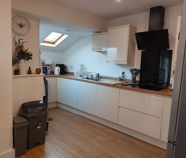 Room in a Shared House, Birchwood Road, BS4 - Photo 5